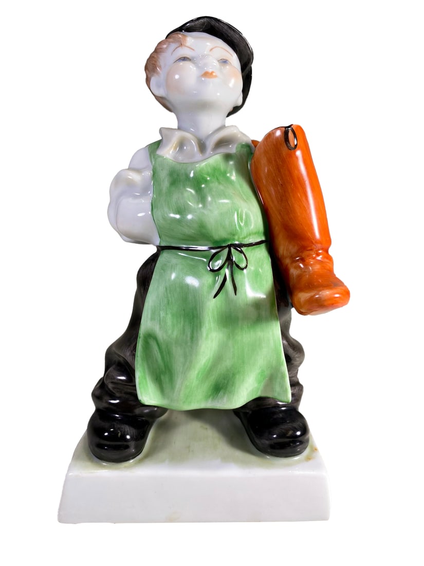 Herend, Hungary Shoemaker Boy Porcelain Statue (1 of 6)