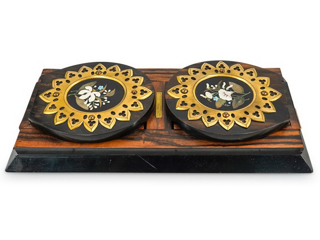 Antique English Pietradura, Bronze & Wood Bookends: Antique English Pietradura, Bronze & Wood Bookends, marked Curtis, Leicester. 1 5/8 x 13 3/8 x 6 in closed.Local Pick up call one day before to make an appointment. TO SHIP THIS ITEM IN USA OR INTERNA