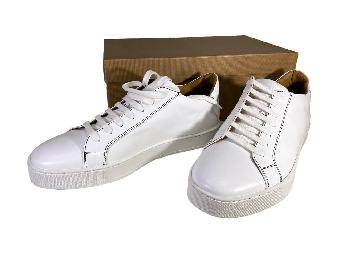Belfiori, Italy Men Leather Sneakers, Size 42: Belfiori, Italy Men Leather Sneakers, Size 42 (Europe), 9 (USA). Hand made, Never used. They come from a store that closed to the public. Box: 5 x 13 5/8 x 7 7/8 in.Local Pick up call one day before t