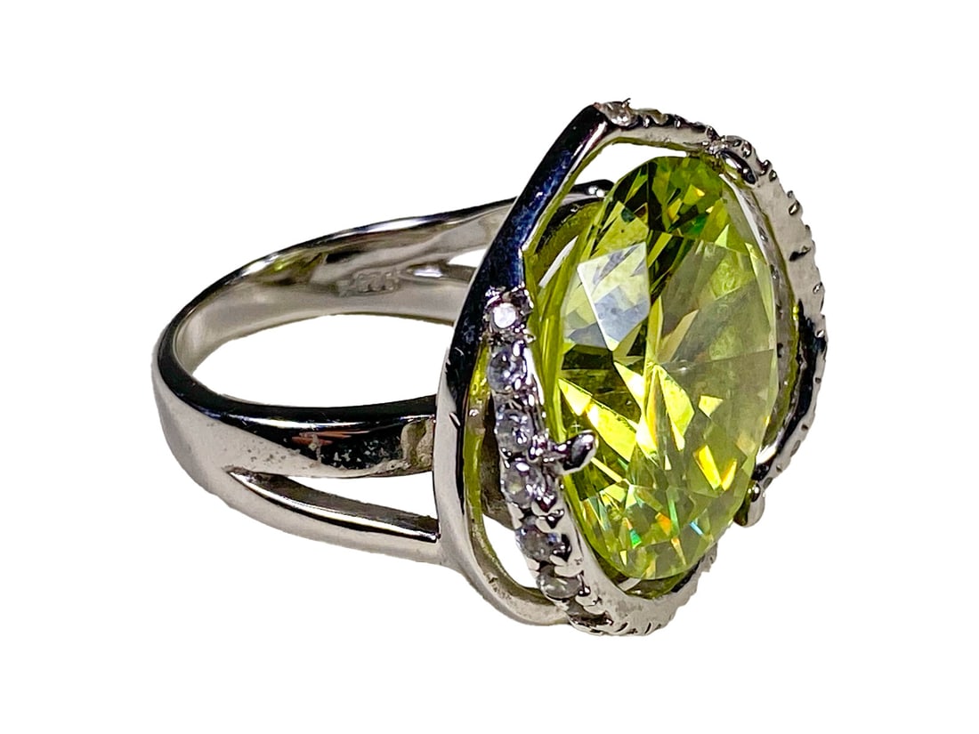 Probably Judith Ripka Sterling 925 & Glass Ring (1 of 6)