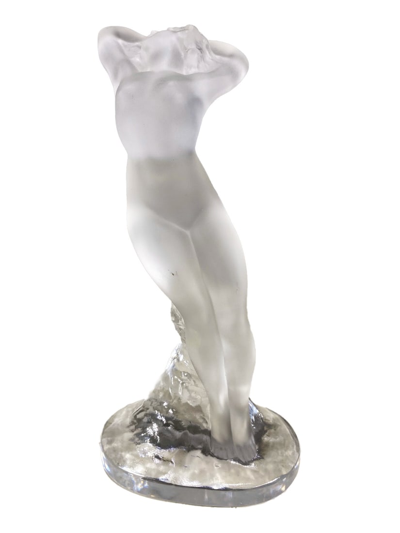 Lalique Danseuse Nude Frosted Crystal Figurine: Lalique Danseuse Nude Frosted Crystal Figurine. 9 1/4 x 4 1/2 x 3 in.Local Pick up call one day before to make an appointment. TO SHIP THIS ITEM IN USA OR INTERNATIONAL, PLEASE CONTACT THE SHIPPERS : 