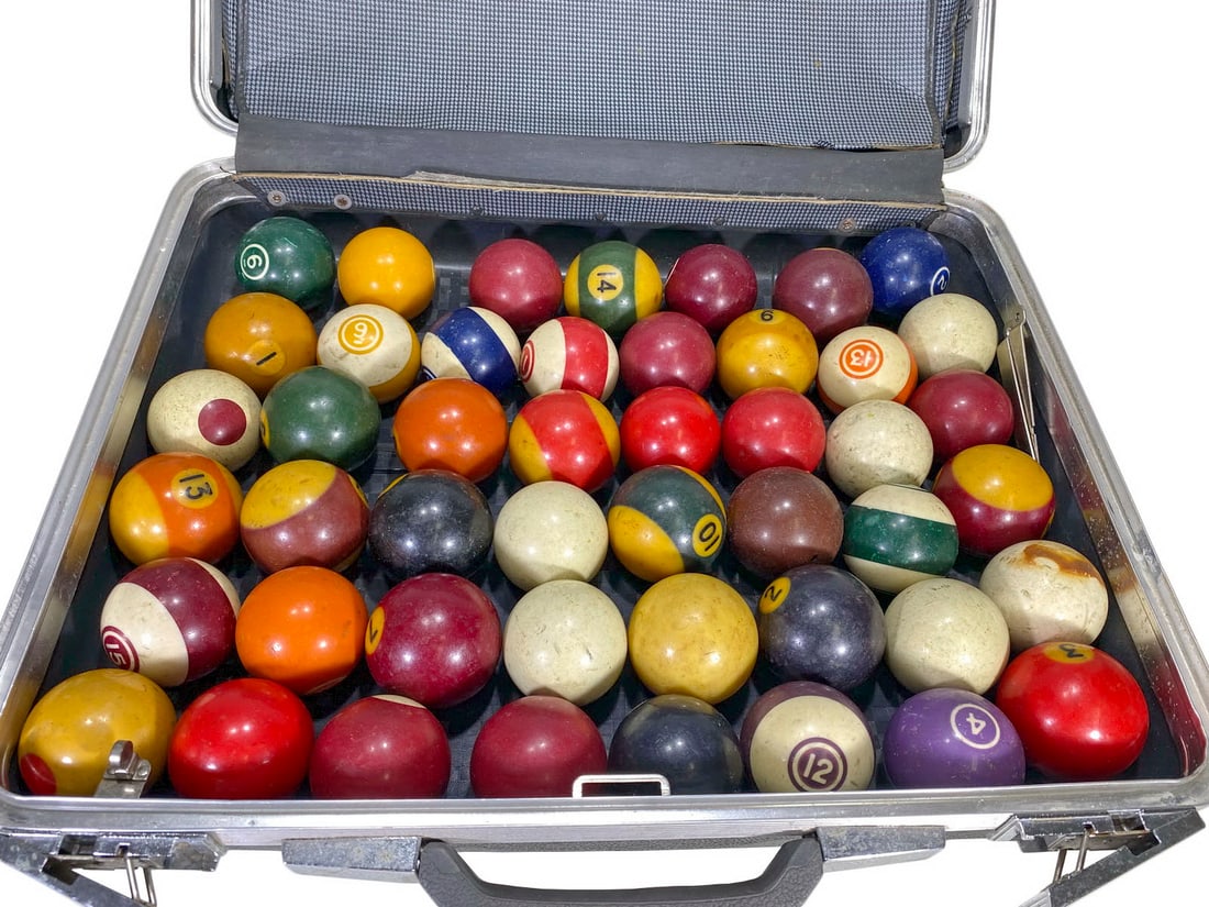 Vintage Set of 48 Pool Billiard Balls (1 of 3)