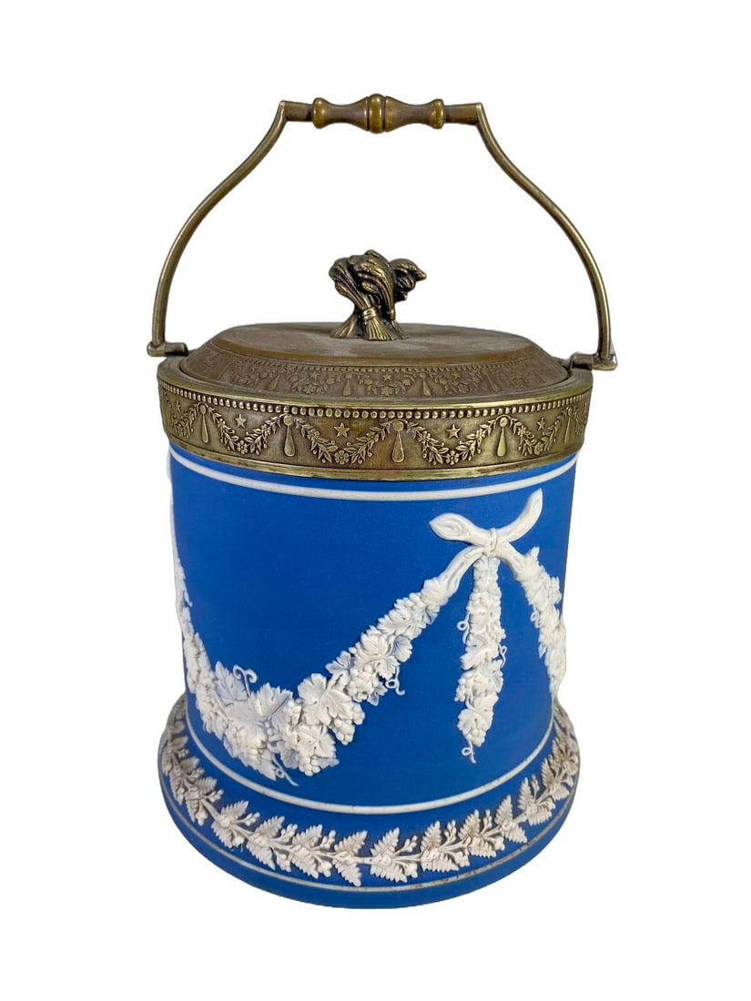 Probably Limoges or Wedgwood Porcelain & Metal Jar: Probably Limoges or Wedgwood Porcelain & Metal Jar. 6 3/4 x 5 1/2 x 5 1/4 in handle down.Local Pick up call one day before to make an appointment. TO SHIP THIS ITEM IN USA OR INTERNATIONAL, PLEASE CON