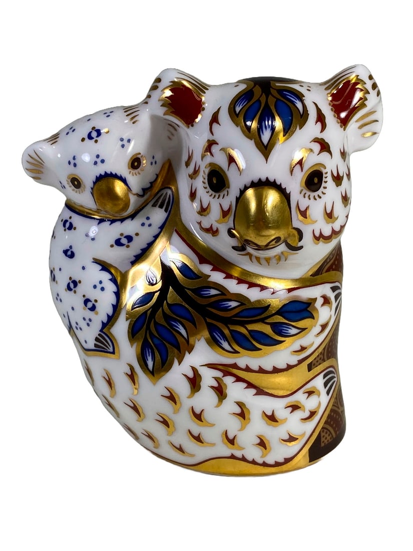 Royal Crown Derby, England Koala Bears Figurine (1 of 4)