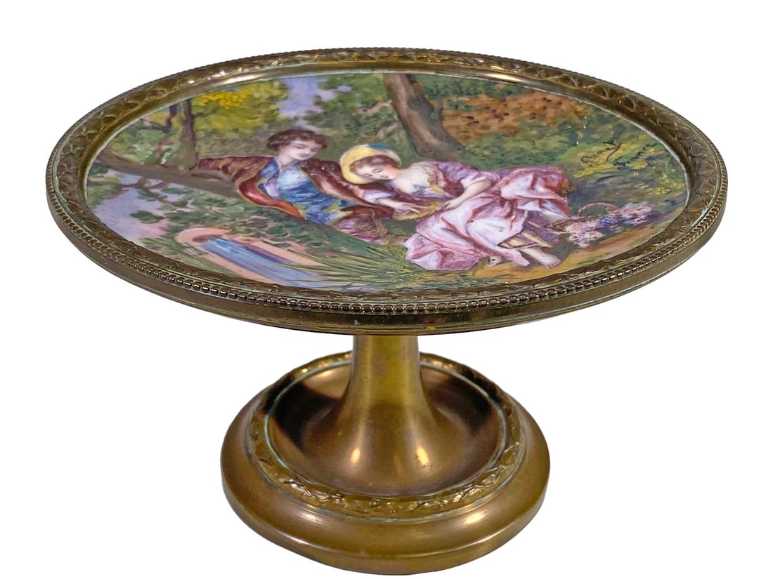 Antique French Gamet Enameled Bronze Miniature: Antique French Gamet Enameled Bronze Miniature. 3 x 5 1/8 in.Local Pick up call one day before to make an appointment. TO SHIP THIS ITEM IN USA OR INTERNATIONAL, PLEASE CONTACT THE SHIPPERS : 1) UPS s