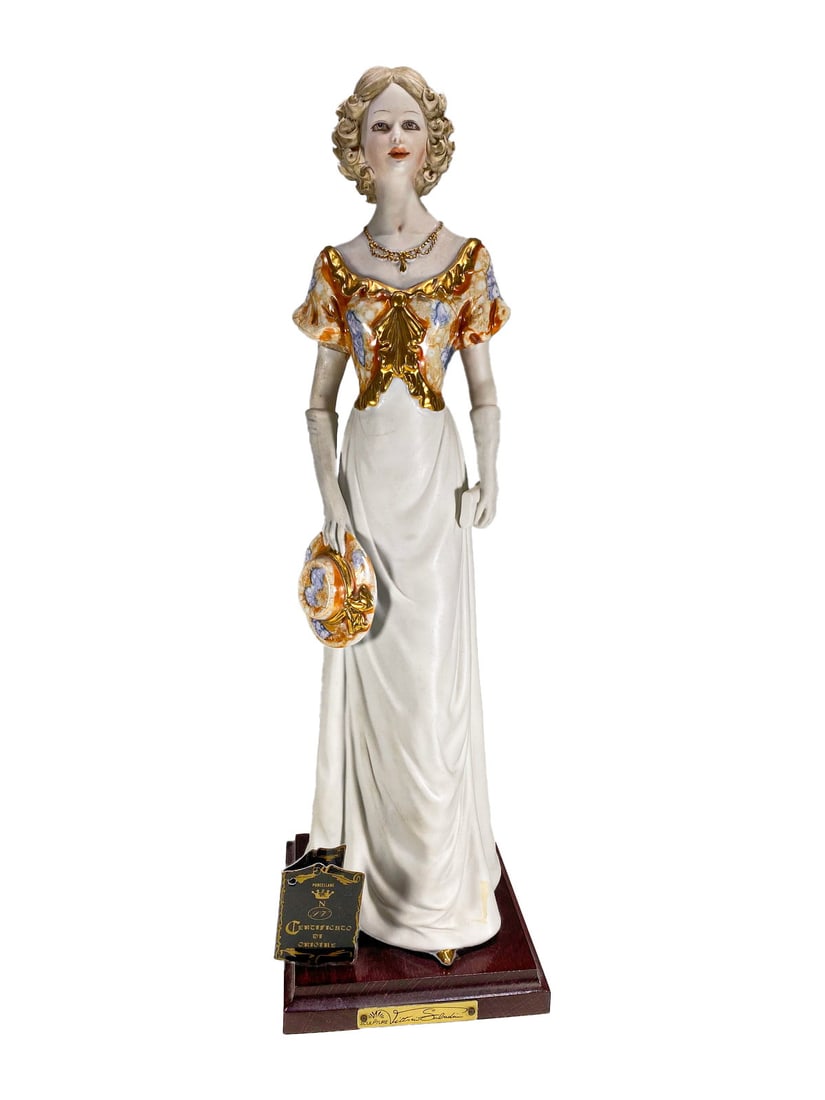 Vittorio Sabadin Porcelain Figurine: Vittorio Sabadin Porcelain Figurine. 15 x 4 1/4 x 4 1/4 in.Local Pick up call one day before to make an appointment. TO SHIP THIS ITEM IN USA OR INTERNATIONAL, PLEASE CONTACT THE SHIPPERS : 1) UPS sto