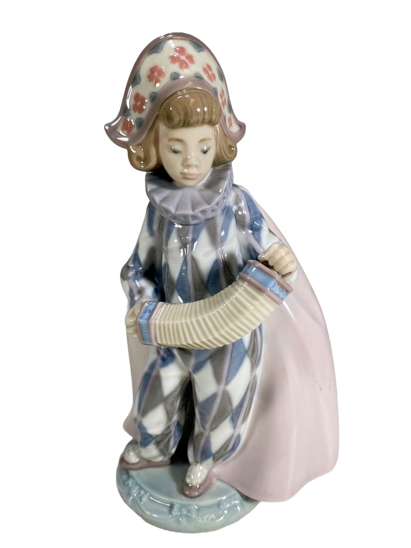 Lladro Concertina Porcelain Figurine (1 of 5)