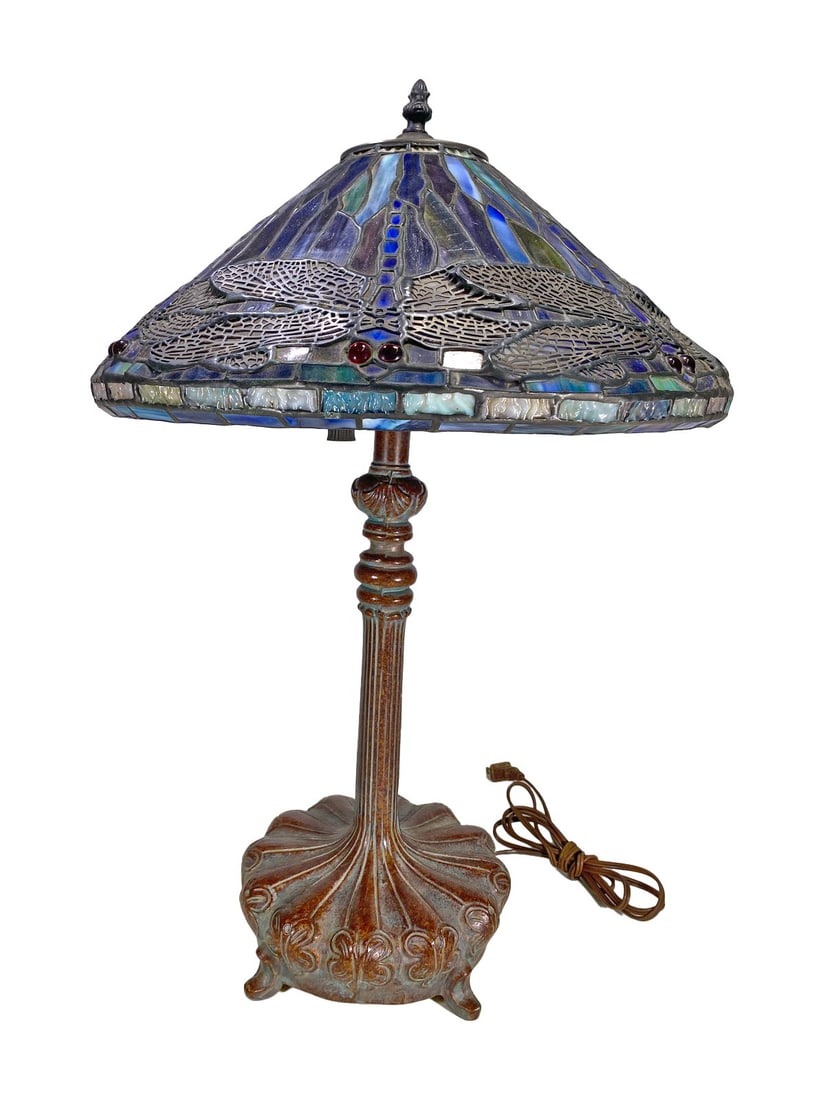 Tiffany Style Dragonfly Slag Glass lamp (1 of 5)