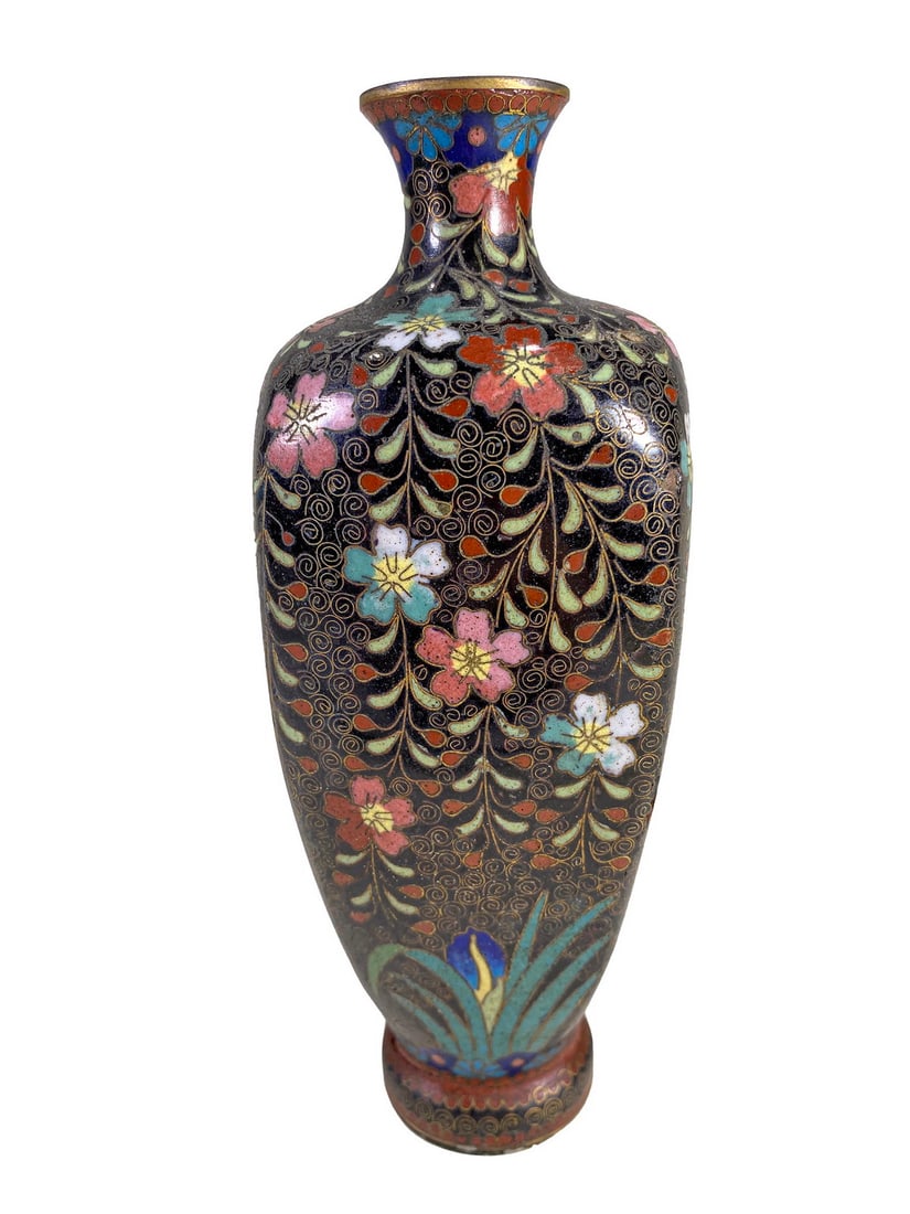 Antique Chinese Cloisonne Small Vase (1 of 8)