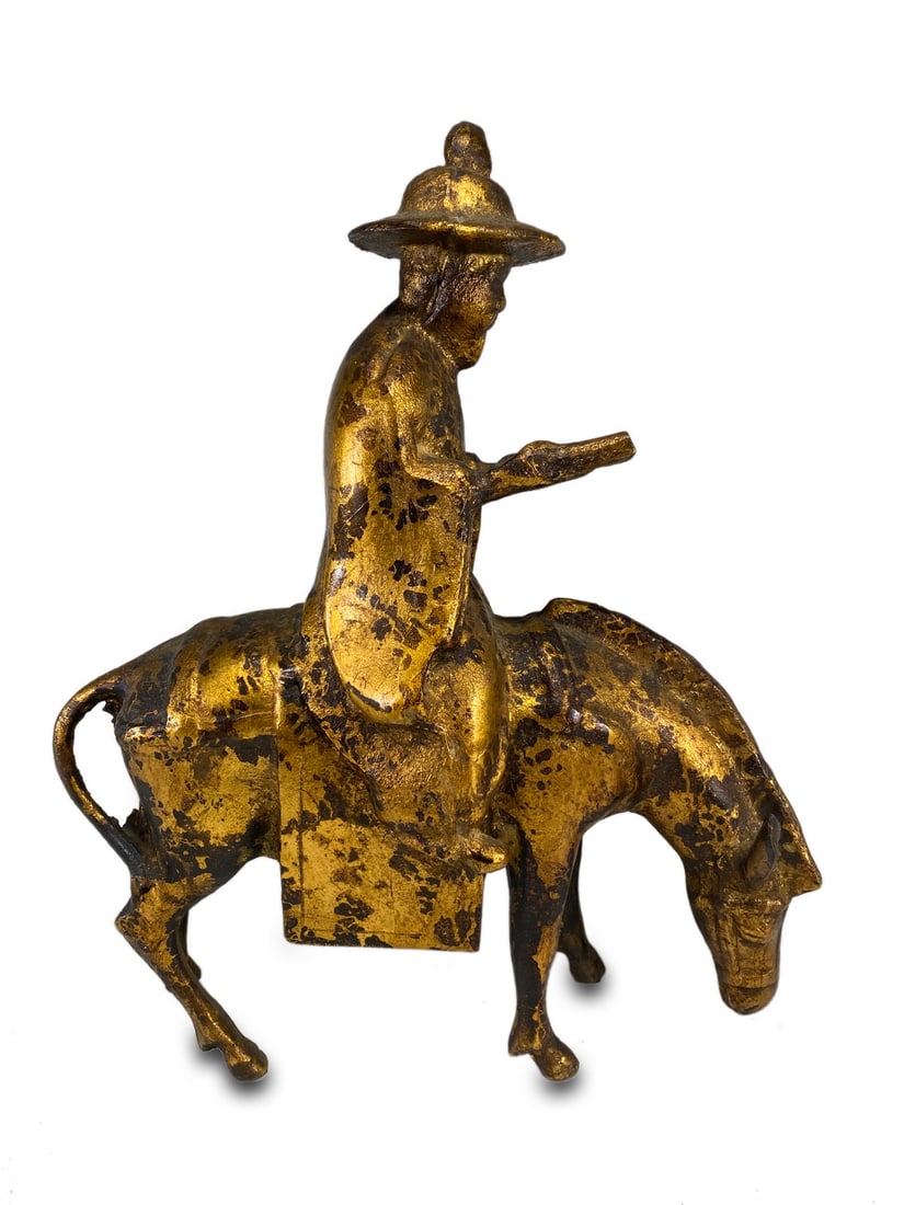 Vintage Japanese Gilt Man & Horse Sculpture: Vintage Japanese Gilt Man & Horse Sculpture. 11 x 4 1/4 x 9 1/4 in. Local Pick up call one day before to make an appointment. TO SHIP THIS ITEM IN USA OR INTERNATIONAL, PLEASE CONTACT THE SHIPPERS : 1