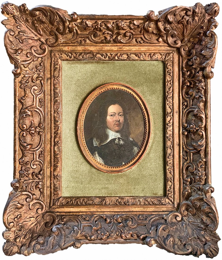 Antique French Miniature Painting: Antique French Miniature Painting. 11 1/4 x 9 5/8 in with frame.Local Pick up call one day before to make an appointment. TO SHIP THIS ITEM IN USA OR INTERNATIONAL, PLEASE CONTACT THE SHIPPERS : 1) UP