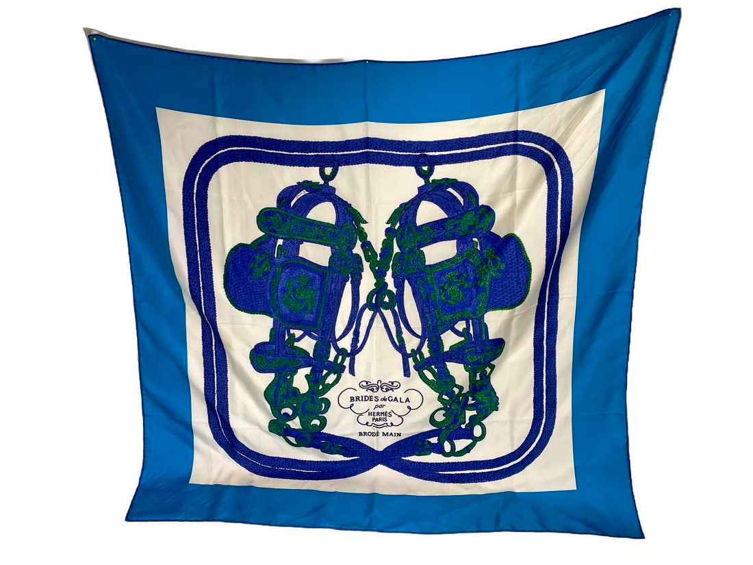 Brides de Gala par Hermes, Paris Silk Scarf: Brides de Gala par Hermes, Paris Silk Scarf. 34 x 34 in.Local Pick up call one day before to make an appointment. TO SHIP THIS ITEM IN USA OR INTERNATIONAL, PLEASE CONTACT THE SHIPPERS : 1) UPS store1