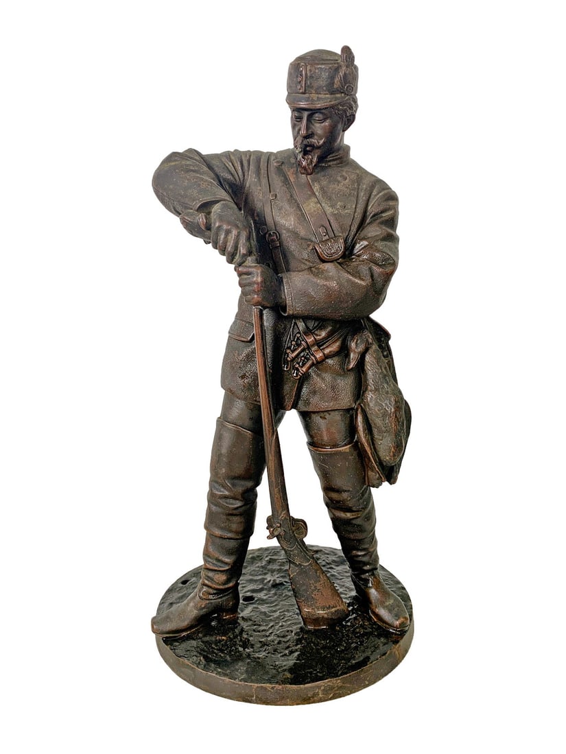 Antique French Soldier Spelter Sculpture: Antique French Soldier Spelter Sculpture. 14 x 6 3/4 in.Local Pick up call one day before to make an appointment. TO SHIP THIS ITEM IN USA OR INTERNATIONAL, PLEASE CONTACT THE SHIPPERS : 1) UPS store1