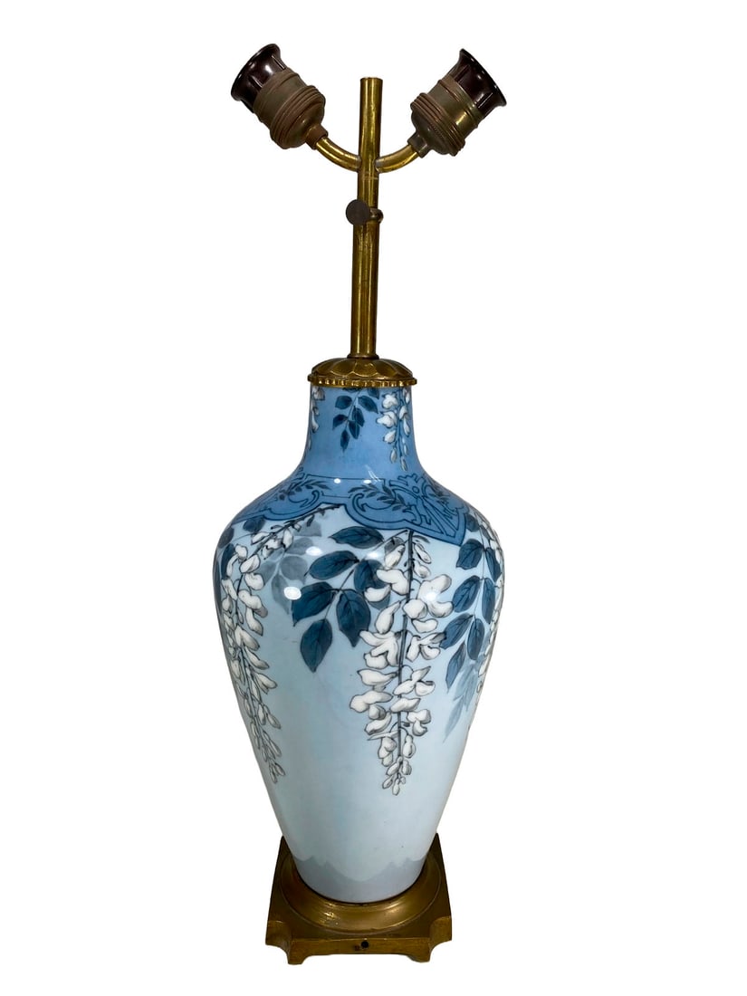 Vintage Limoges Large Porcelain & Bronze Lamp Base (1 of 8)