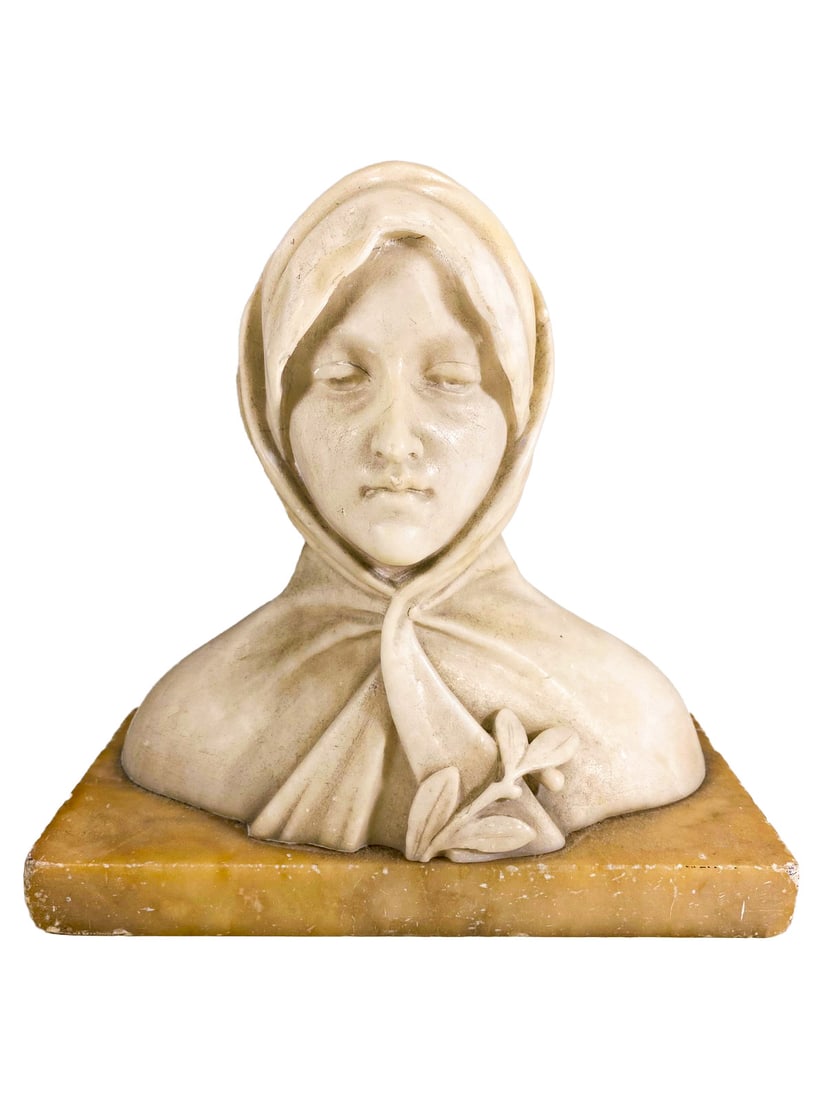 Antique Italian Alabaster Mary Bust: Antique Italian Alabaster Mary Bust. 8 3/8 x 8 1/2 x 4 1/8 in.Local Pick up call one day before to make an appointment. TO SHIP THIS ITEM IN USA OR INTERNATIONAL, PLEASE CONTACT THE SHIPPERS : 1) UPS