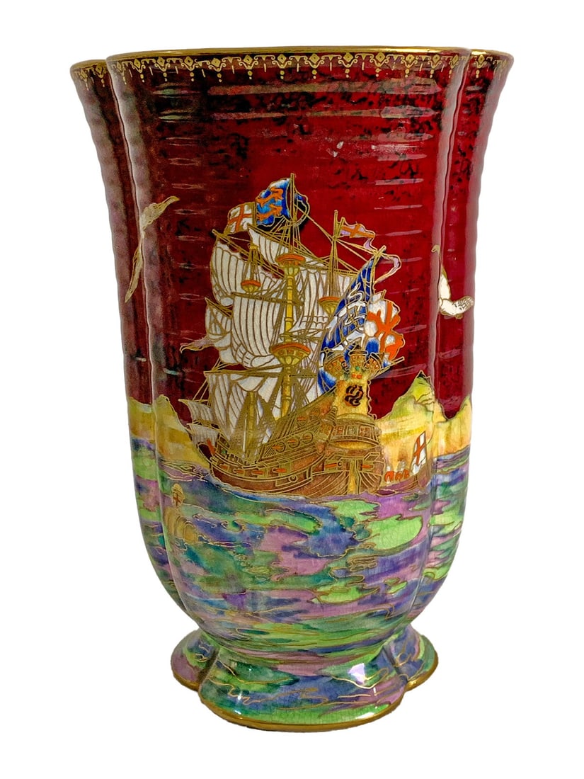 Crown Devon Fieldings, England Pottery Vase (1 of 7)