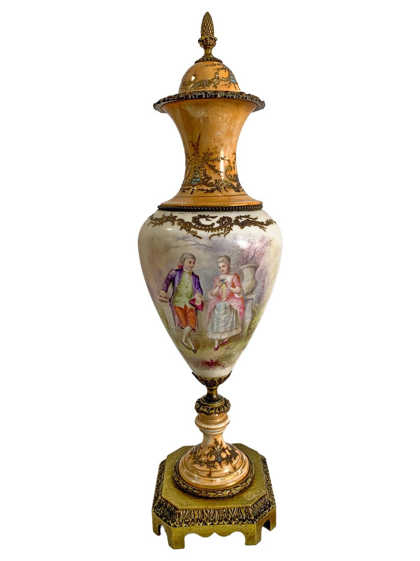 Antique French Sevres Porcelain & Bronze Urn: Antique French Sevres Porcelain & Bronze Urn. 17 1/4 x 5 1/2 in.Local Pick up call one day before to make an appointment. TO SHIP THIS ITEM IN USA OR INTERNATIONAL, PLEASE CONTACT THE SHIPPERS : 1) UP