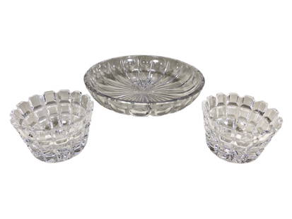 William Yeoward, London 3 Crystal Pcs: William Yeoward, London 3 Crystal Pcs. 1 3/8 x 6 7/8 in and 1 7/8 x 3 in.Local Pick up call one day before to make an appointment. TO SHIP THIS ITEM IN USA OR INTERNATIONAL, PLEASE CONTACT THE SHIPPER