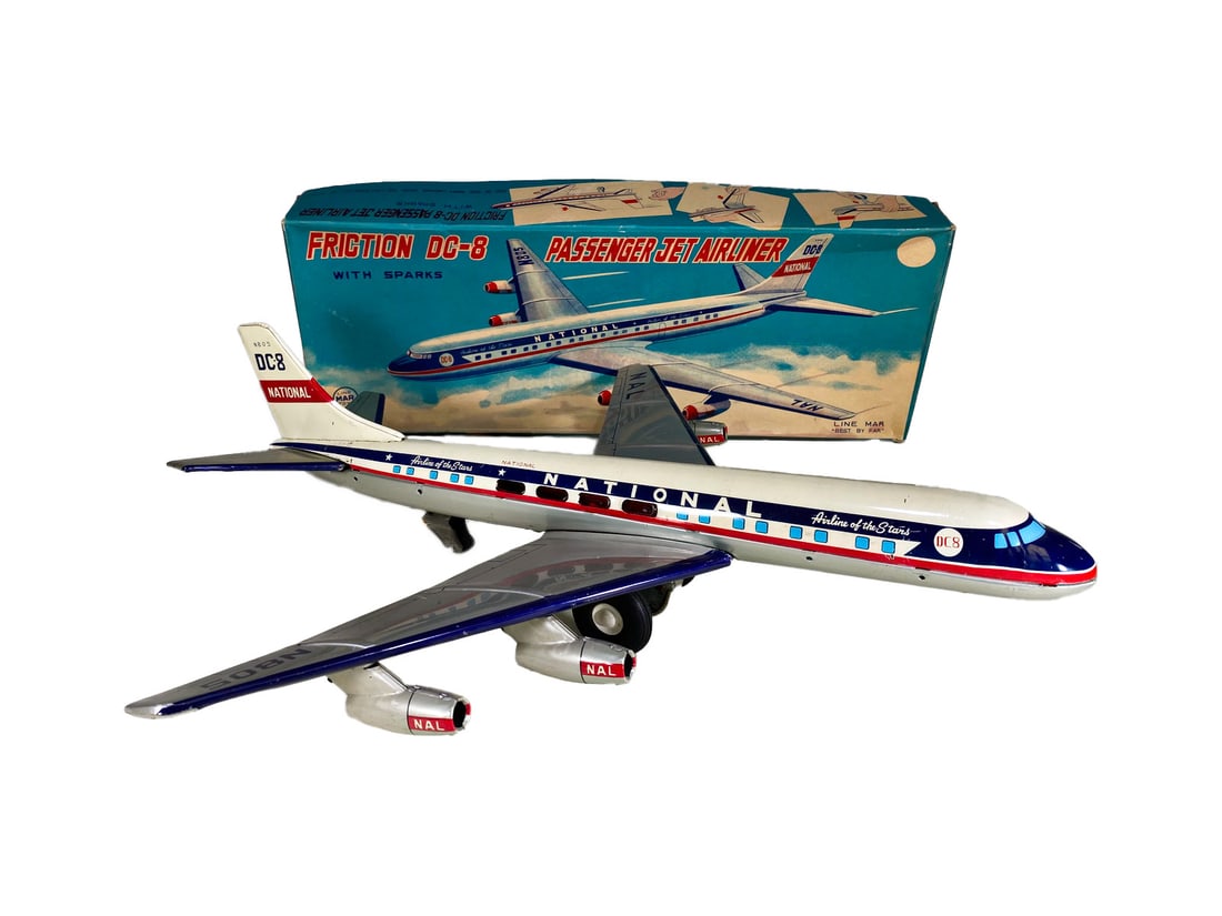 Vintage Friction DC8 National Passenger Model Jet (1 of 8)