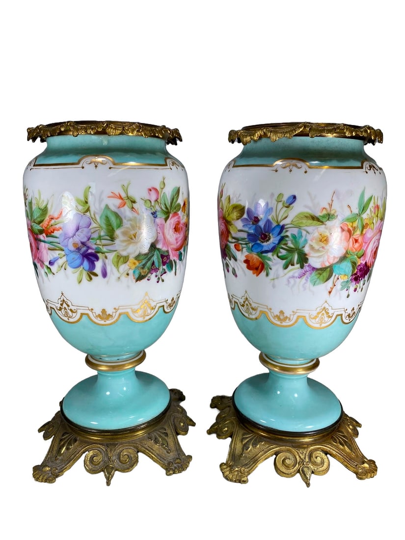 Antique French Pair of Porcelain & Bronze Urns: Antique French Pair of Porcelain & Bronze Urns. 12 7/8 x 6 1/2 in.Local Pick up call one day before to make an appointment. TO SHIP THIS ITEM IN USA OR INTERNATIONAL, PLEASE CONTACT THE SHIPPERS : 1) 