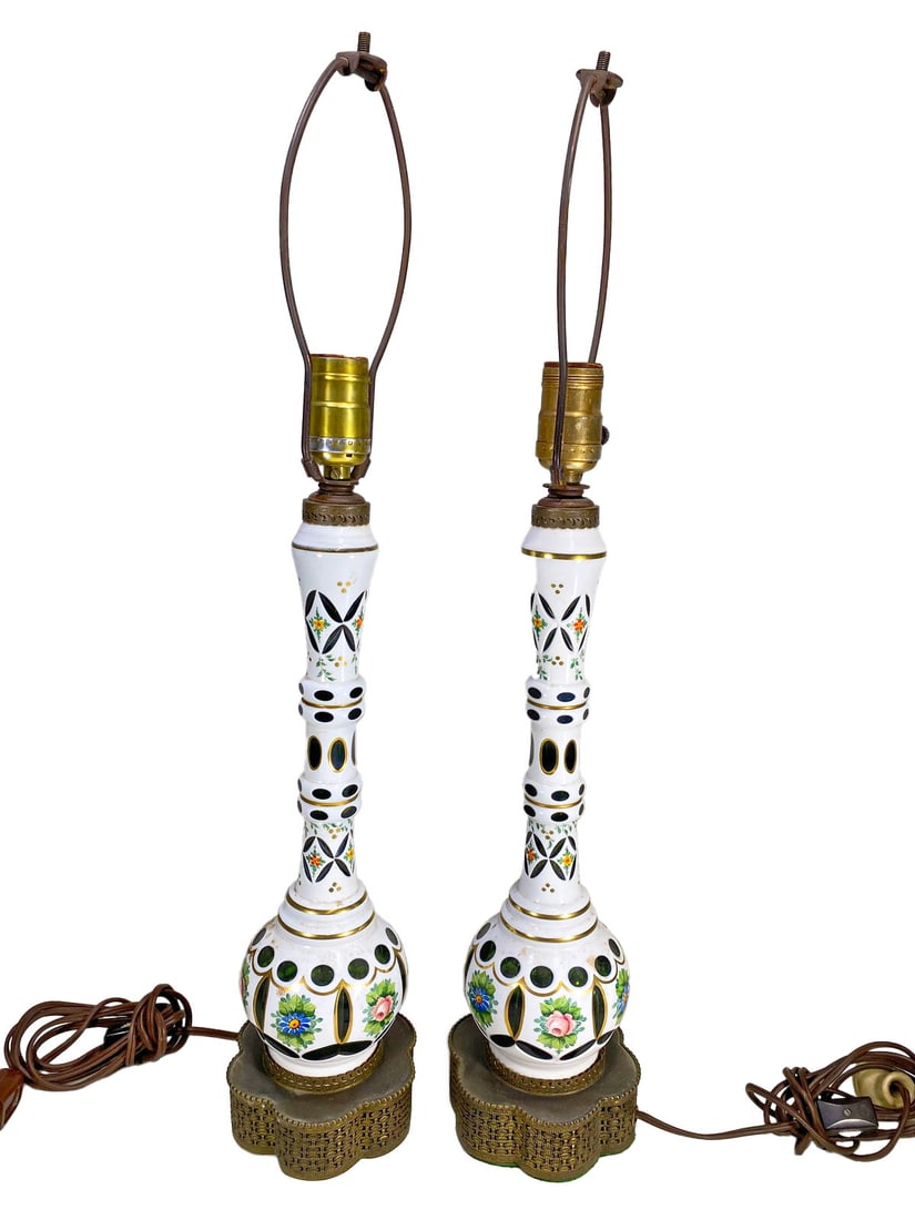 Vintage Pair of White Cut to Green Glass Lamps: Vintage Pair of White Cut to Green Glass Lamps. 23 3/4 x 4 1/4 in total. 17 3/4 in high to the socket.Local Pick up call one day before to make an appointment. TO SHIP THIS ITEM IN USA OR INTERNATIONA