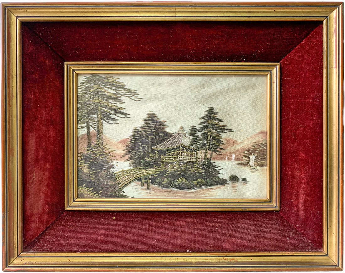 Vintage Chinese Silver Line Embroidery: Vintage Chinese Silver Line Embroidery. 10 3/8 x 13 x 1 3/8 in framed.Local Pick up call one day before to make an appointment. TO SHIP THIS ITEM IN USA OR INTERNATIONAL, PLEASE CONTACT THE SHIPPERS :