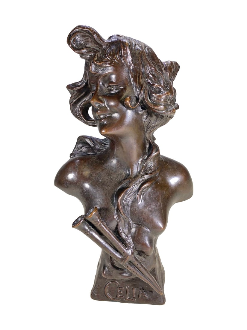 Emmanuel VILLANIS (1858-1914) Celia Bronze Bust: Emmanuel VILLANIS (1858-1914) Celia Bronze Bust. 11 x 6 1/8 x 3 7/8 in.Local Pick up call one day before to make an appointment. TO SHIP THIS ITEM IN USA OR INTERNATIONAL, PLEASE CONTACT THE SHIPPERS