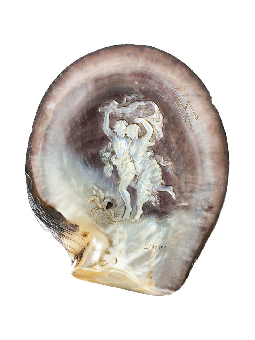 Mother of Pearl Carved of Paul & Virginie Shell: Mother of Pearl Carved of Paul & Virginie Shell. 7 1/2 x 6 in.Local Pick up call one day before to make an appointment. TO SHIP THIS ITEM IN USA OR INTERNATIONAL, PLEASE CONTACT THE SHIPPERS : 1) UPS 