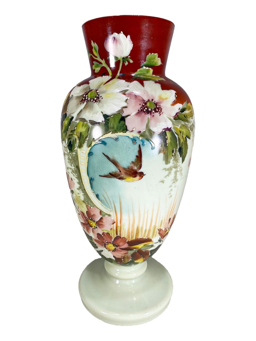 Vintage Hand Painted Opaline Glass Vase: Vintage Hand Painted Opaline Glass Vase. 14 1/8 x 6 in.Local Pick up call one day before to make an appointment. TO SHIP THIS ITEM IN USA OR INTERNATIONAL, PLEASE CONTACT THE SHIPPERS : 1) UPS store19