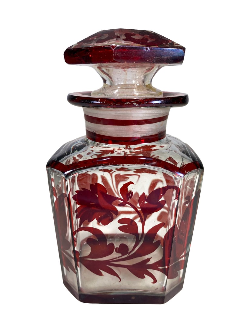 Vintage Bohemian Glass Perfurm Bottle: Vintage Bohemian Glass Perfurm Bottle. 6 1/8 x 3 3/8 x 2 1/2 in.Local Pick up call one day before to make an appointment. TO SHIP THIS ITEM IN USA OR INTERNATIONAL, PLEASE CONTACT THE SHIPPERS : 1) UP