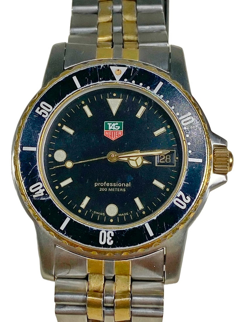 Tah Heuer Professional 200 Meters Watch: Tah Heuer Professional 200 Meters Watch. 1 5/8 in diameter.Local Pick up call one day before to make an appointment. TO SHIP THIS ITEM IN USA OR INTERNATIONAL, PLEASE CONTACT THE SHIPPERS : 1) UPS sto