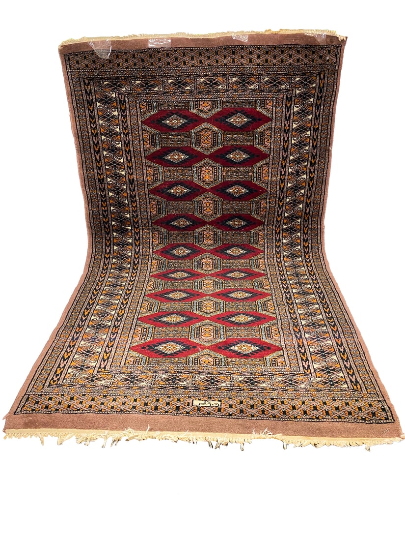 Vintage Persian Rug, signed (1 of 5)