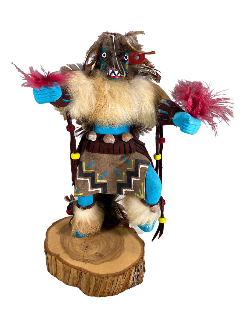 Native American Navajo Kachina Dancer Doll: Native American Navajo Kachina Dancer Doll. 10 1/4 x 6 x 4 3/4 in.Local Pick up call one day before to make an appointment. TO SHIP THIS ITEM IN USA OR INTERNATIONAL, PLEASE CONTACT THE SHIPPERS : 1)