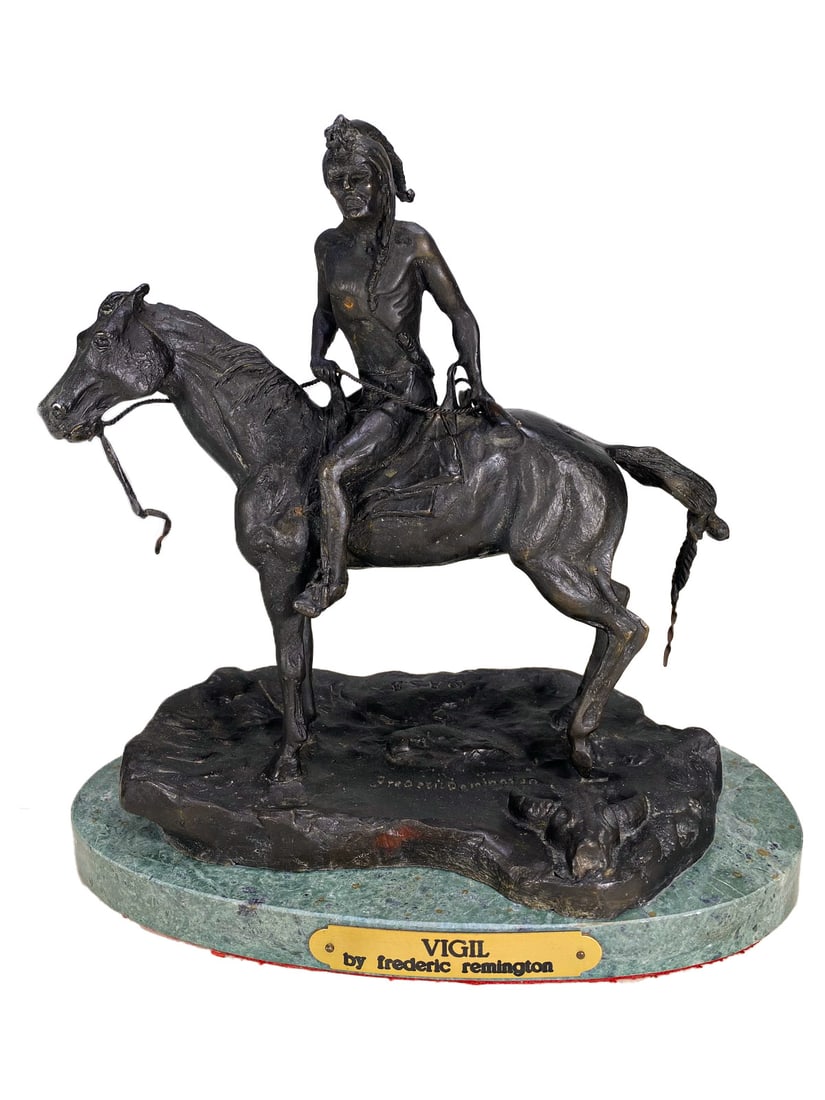 Frederick REMINGTON Vigil Bronze Sculpture: Frederick REMINGTON Vigil Bronze Sculpture. 10 1/2 x 10 1/8 x 5 1/4 in.Local Pick up call one day before to make an appointment. TO SHIP THIS ITEM IN USA OR INTERNATIONAL, PLEASE CONTACT THE SHIPPERS 