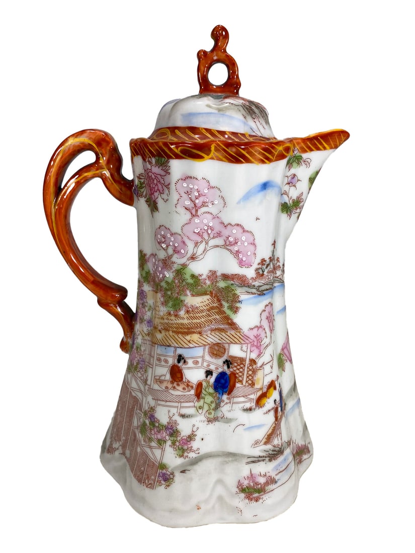 Vintage Japanese Hand Painted Porcelain Jug: Vintage Japanese Hand Painted Porcelain Jug. 9 1/2 x 6 x 5 1/8 in.Local Pick up call one day before to make an appointment. TO SHIP THIS ITEM IN USA OR INTERNATIONAL, PLEASE CONTACT THE SHIPPERS : 1) 