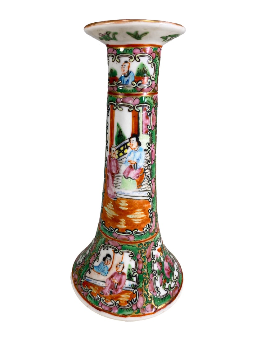 Vintage Chinese Famille Rose Porcelain Candle Holder: Vintage Chinese Famille Rose Porcelain Candle Holder. 7 1/2 x 3 5/8 in.Local Pick up call one day before to make an appointment. TO SHIP THIS ITEM IN USA OR INTERNATIONAL, PLEASE CONTACT THE SHIPPERS 