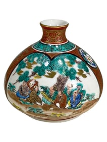 Vintage Japanese Kutani Porcelain Vase