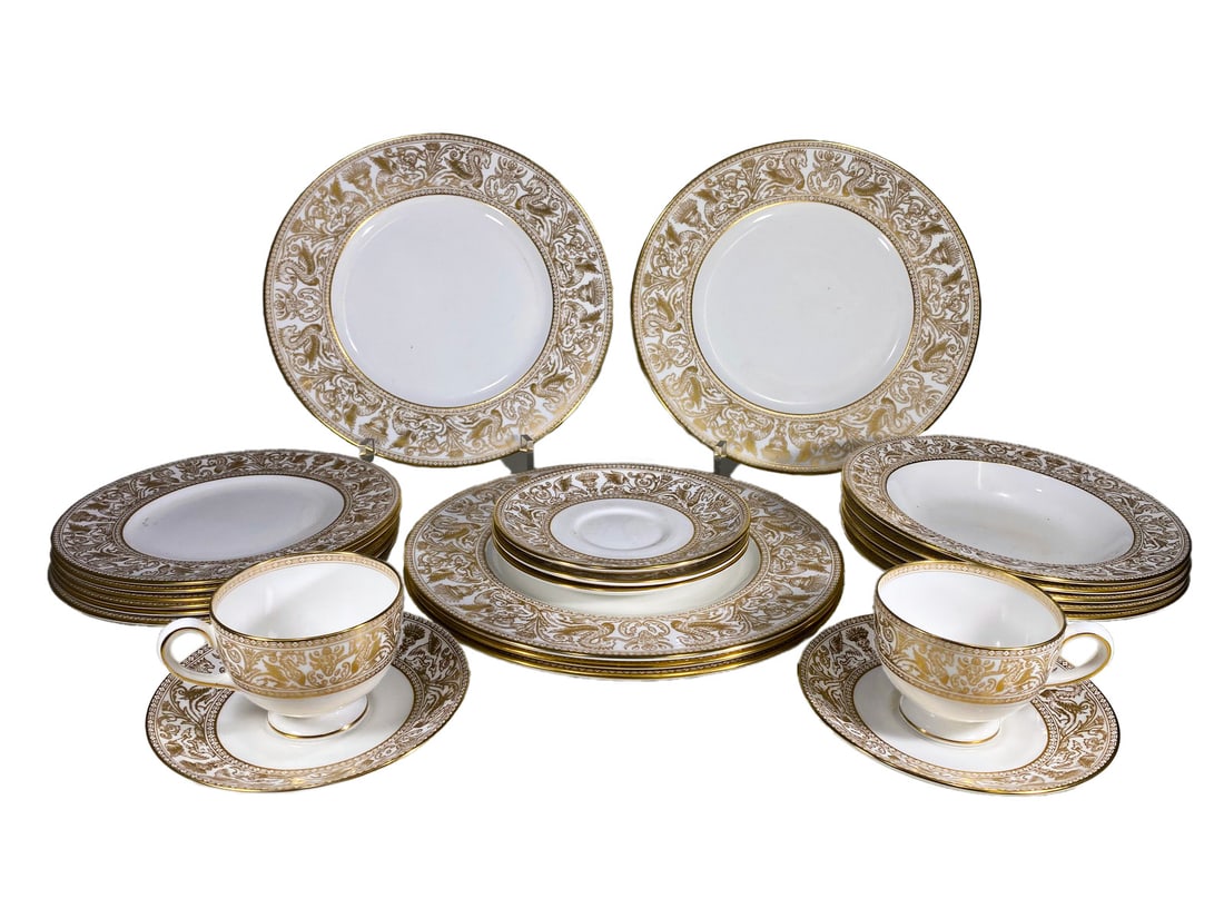 Wedgwood, England Set of 23 Pcs: Wedgwood, England Set of 23 Pcs. 5 Dinner plates: 10 3/4 in. 6 Bread plates: 8 1/8 in. 5 Soup plates: 8 in. 3 Consome: 6 1/4 in. 2 Cup: 2 1/2 x 3 1/4 in. 2 Sauce plates: 5 3/4 in.Local Pick up call on
