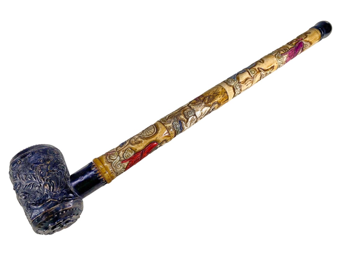 Antique Chinese Carved Bone & Metal Hammer: Antique Chinese Carved Bone & Metal Hammer. 16 x 2 5/8 x 1 5/8 in.Local Pick up call one day before to make an appointment. TO SHIP THIS ITEM IN USA OR INTERNATIONAL, PLEASE CONTACT THE SHIPPERS : 1) 