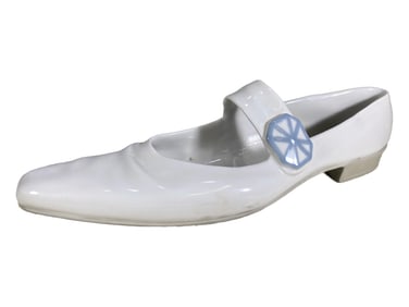 Lladro Nao, Spain Porcelain Woman Shoe