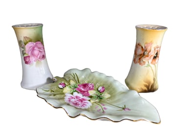 Lefton & German RS Hand Painted Porcelain Shakers & Tray