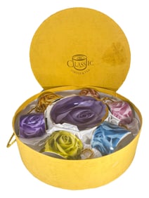 Classic Set of 6 Floral Teacups in a Box