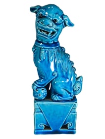 Vintage Chinese Foodog Porcelain Statue