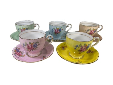 Royal Crafton, England Set of 5 Cups with Plates