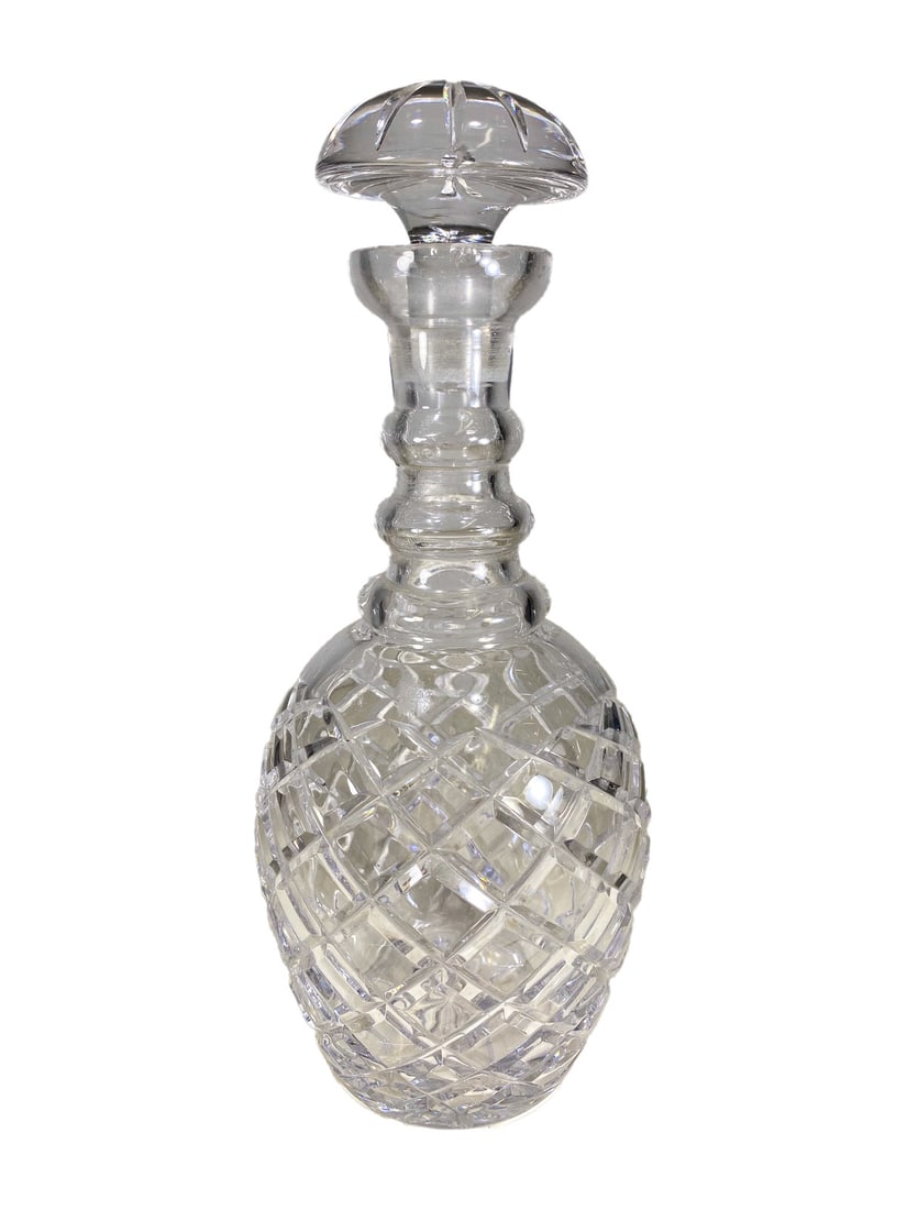 Czechoslovakian Clear Glass Decanter: Czechoslovakian Clear Glass Decanter. 11 3/4 x 4 1/2 in.Local Pick up call one day before to make an appointment. TO SHIP THIS ITEM IN USA OR INTERNATIONAL, PLEASE CONTACT THE SHIPPERS : 1) UPS store1