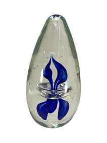 Murano Glass Egg Shape Paperweight