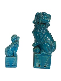 2 Chinese Porcelain Foodogs Fig