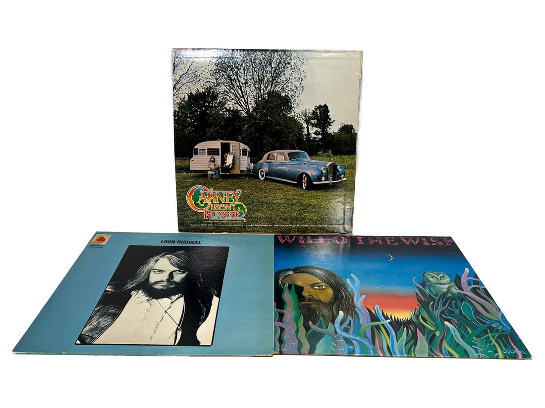 3 Leon Rusell Vinyl Collection: 3 Leon Rusell Vinyl Collection .Local Pick up call one day before to make an appointment. TO SHIP THIS ITEM IN USA OR INTERNATIONAL, PLEASE CONTACT THE SHIPPERS : 1) UPS store1937- David Reiser -754-2