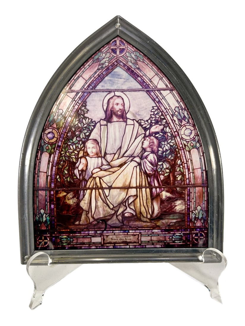 Vintage Jesus Framed Vitraux: Vintage Jesus Framed Vitraux. 8 1/4 x 7 in.Local Pick up call one day before to make an appointment. TO SHIP THIS ITEM IN USA OR INTERNATIONAL, PLEASE CONTACT THE SHIPPERS : 1) UPS store1937- David Re