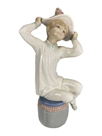 Lladro, Spain Girl with Bonnet Porcelain Statue